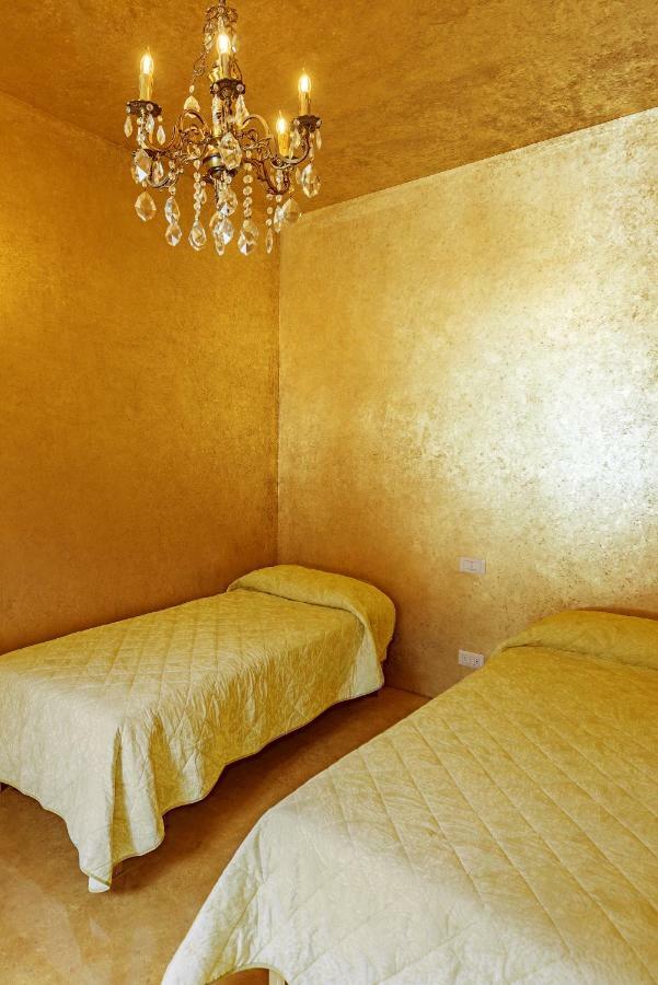 Apartament Elegant Historic Large House On Lake Como Gravedona Zewnętrze zdjęcie